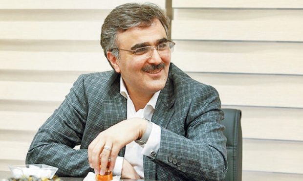 سکان هدایت بانک ملی ایران به “محمد رضا فرزین” سپرده شد