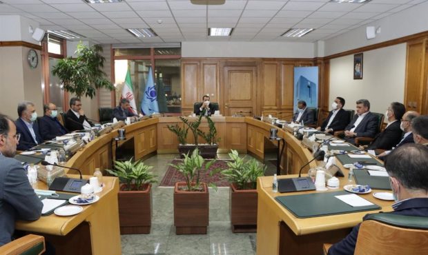 هفت فرمان مهم بانک مرکزی به مدیرانعامل بانکها هفت فرمان مهم بانک مرکزی به مدیرانعامل بانکها