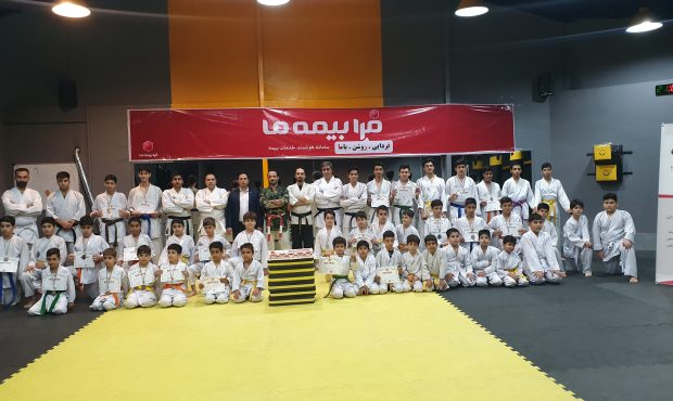 افتخارآفرینی تیم منتخب بیمه ما طرح فرابیمه در مسابقات کاراته استان قم