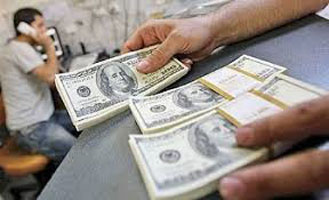 کاهش ۱۰۰ تومانی نرخ دلار در صرافیهای بانکی کاهش ۱۰۰ تومانی نرخ دلار در صرافیهای بانکی