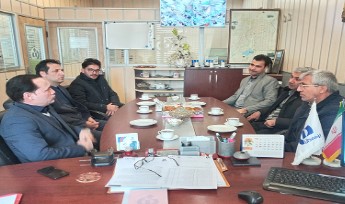 دیدار رئیس شعبه اردبیل بیمه دانا با مسئولین آموزش و پرورش استان