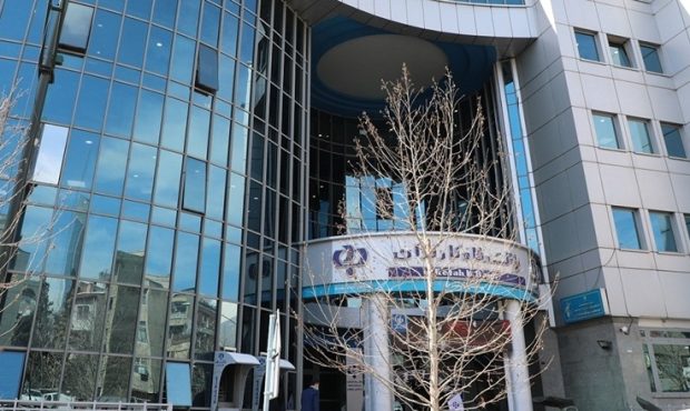 امکان تبدیل حساب‌ مشتریان بانک رفاه به حساب وکالتی برای خرید خودرو از ایران خودرو