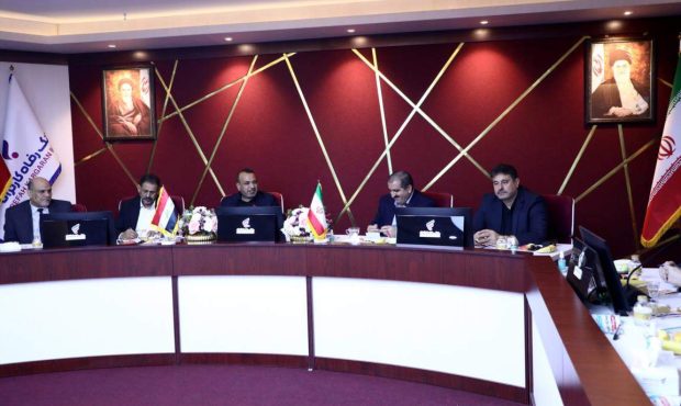 وزیر کار و امور اجتماعی جمهوری عراق با مدیرعامل بانک رفاه دیدار کرد