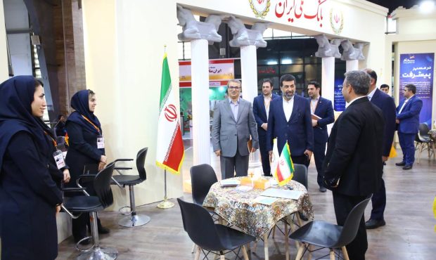 بازدید مدیران ارشد بانک ملی از غرفه بانک در بیستمین نمایشگاه “ایران متافو”