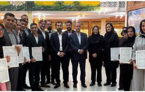 موفقیت دربازار رقابتی بدون تلاش هماهنگ و دانش افزایی مستمر امکانپذیرنیست موفقیت دربازار رقابتی بدون تلاش هماهنگ و دانش افزایی مستمر امکانپذیرنیست