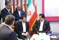 آمادگی بانک رفاه جهت تامین مالی ارزی و ریالی طرحهای توسعهای صنعت پتروشیمی آمادگی بانک رفاه جهت تامین مالی ارزی و ریالی طرحهای توسعهای صنعت پتروشیمی