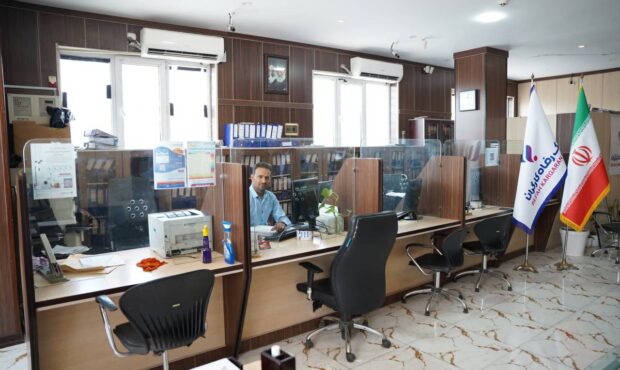 شعبه بندر شهید رجایی بانک رفاه کارگران فعالیت خود را از سر گرفت شعبه بندر شهید رجایی بانک رفاه کارگران فعالیت خود را از سر گرفت
