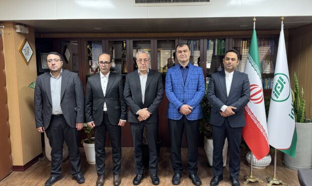 ابقای مدیرعامل بیمه البرز در نخستین جلسه هیأت مدیره جدید