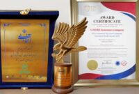 بیمه البرز موفق به کسب دو نشان معتبر در صنعت بیمه شد