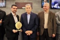 نشان افتخار جشنواره ملی بهره‌وری برای «دی‌دار»