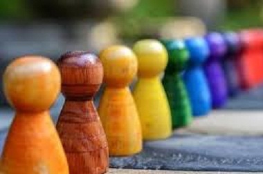 نفت و برق ایران نیازمند تنظیم گری مستقل از دولت و خصولتی ها است