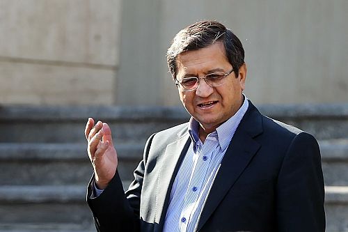 رئیس کل بانک مرکزی برای گفت و گوهای بانکی عازم بغداد شد رئیس کل بانک مرکزی برای گفت و گوهای بانکی عازم بغداد شد